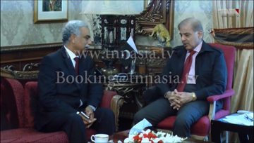 Lahore- CM Punjab Shahbaz Sharif meeting with Mayor of Lahore Colonel(r) Mubashir Javed