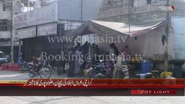 Karachi- Sunday Breakfast, Citizens Enjoying