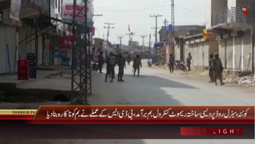  Quetta- BDS Personnel Defuse Bomb near Sabzal Road