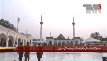 Lahore- Aitekaf at Data Darbar Masjid