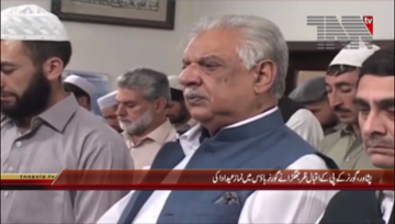 Peshawar- Governor KPK Iqbal Zafar Jhagra offered Namaz-e-Eid-ul-Fitr