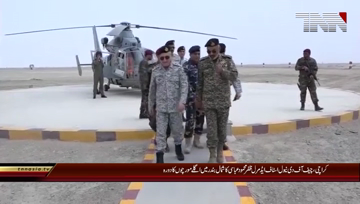Karachi-.CNS.Admiral.Zafar.Mehmood.Abbasi.visits.Navy.Areas