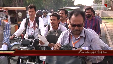 Lahore- Traffic Police Helmet Awareness Campaign
