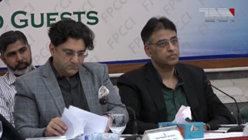 Karachi- Federal Finance Minister Asad Umar addresses to Traders Karachi- NA-247 & PS-111 By Election will be held tommorow