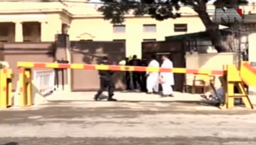 Karachi- Money laundering case CJP summons CM Sindh Court