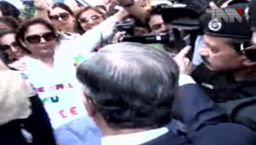 Karachi- Sailin's Mothers CJP Outside the court called the Representatives