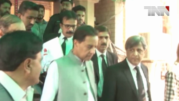 Lahore- LHC grants protective bail to Capt Safdar