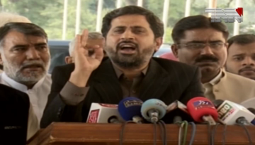 Lahore- Provincial Minister Fayyaz-ul-Hassan Chohan Media Talk
Karachi- Pakistan Stock Exchange Closing