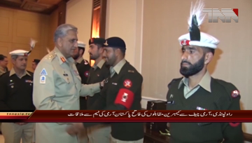 Rawalpindi- COAS meets with Pakistan Army team which won Gold Medal in “Exercise Cambrian Petrol