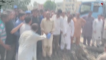 Karachi- Haleem Adil Critise CM Sindh