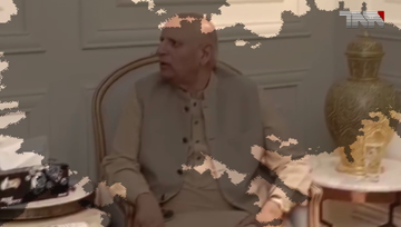 Lahore- Sarwar, Buzdar discuss politics with Chaudhry brothers.