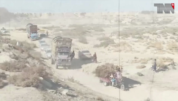 Islamabad-  Highways blocked as JUI-F's 'Plan B' takes effect