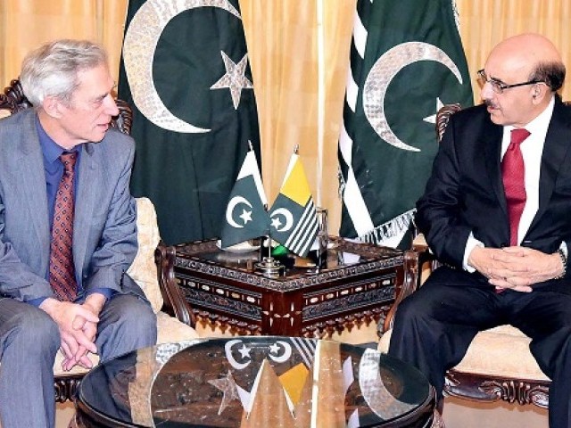 Islamabad- British Lord backs Kashmiris’ rights; AJK President calls for UK’s leadership role in resolving Kashmir issue