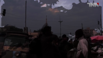 Karachi- Slight nip in city's air as winter approaches