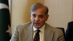 London- Nawaz Sharif was continuously given medical assistance during flight to London Shahbaz Sharif