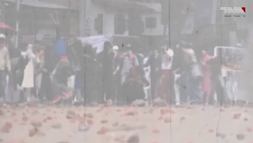 Islamabad- PM Imran felicitates Canadian counterpart Trudeau on elections victory