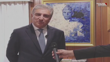 Lahore- Political parties should work together over coronavirus issue: FM Qureshi