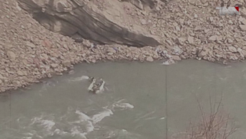 Rawalpindi- 25 dead as coach falls into Indus River