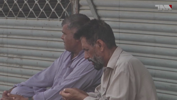 Karachi- Labors has fallen behind due to a permanent lockdown