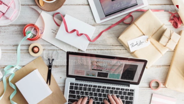 Karachi- Online business booms, cyber crimes on the rise, experts warn people against cyber attacks