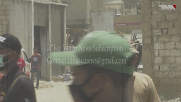 Karachi- Four killed,several injured as five-storey residential building collapses in Lyari 