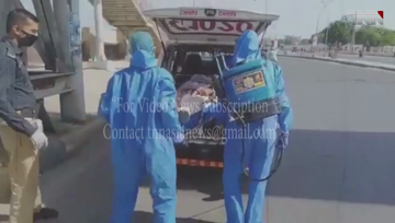 Karachi- Health officials wrote letters to deputy commissioners proposing Smart lockdown in three districts of Karachi