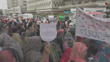 Karachi- Polio Workers protest against against being fired