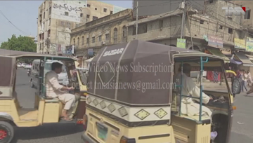 Karachi- Public transport returns to Karachi roads, transporters throw away SOPs