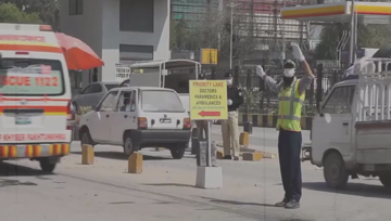 Karachi- Coronavirus kills 38 Pakistanis, infects 1,332 in one day 