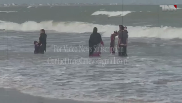 Karachi- Violation of Section 144 and SOPs, a large number of citizens reached the beach