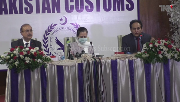 Karachi- Customs hands over seized explosive material to army