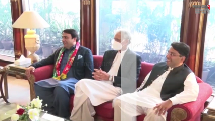 Islamabad- Newly elected Senator Abdul Qadir joins PTI