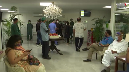 Karachi- Pakistan passes grim milestone of 19,000 deaths by COVID-19