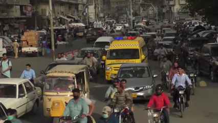 Karachi- Pakistan passes grim milestone of 21,000 deaths by COVID-19