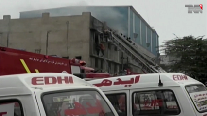 Fire erupts at Karachi factory, 17 labourers killed