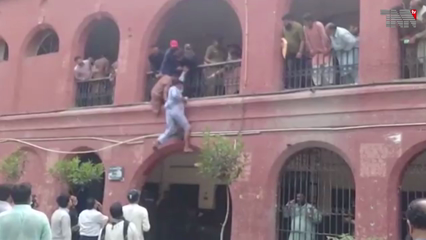 Lahore- Husband attempts suicide after wife leaves 