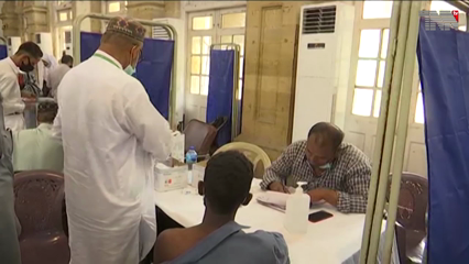 Islamabad- Home Minister has announced to tighten the noose against dollar hoarders