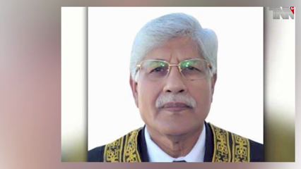 Islamabad - PM meets legal team, consults on bills to be tabled in joint sitting of Parliament