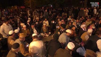 Karachi - Jamaat-e-Islami continues sit-in outside Sindh Assembly
