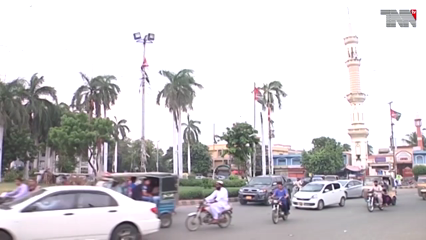 Karachi - The city of Quaid and its environs have been experiencing dust storms since last night