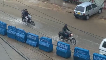Light and heavy rain in different parts of Karachi