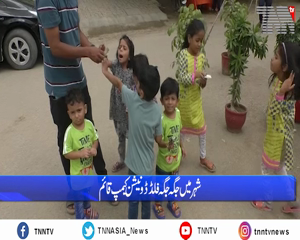 Karachi- karachiites helping flood victims acroos the country